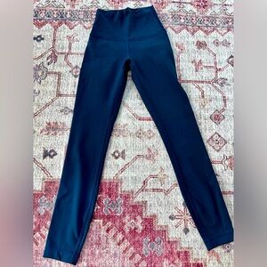 Lululemon Wunder HR legging - Size 0 - 25” inseam - Navy